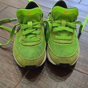 Nike Kids Green Sneakers 12c